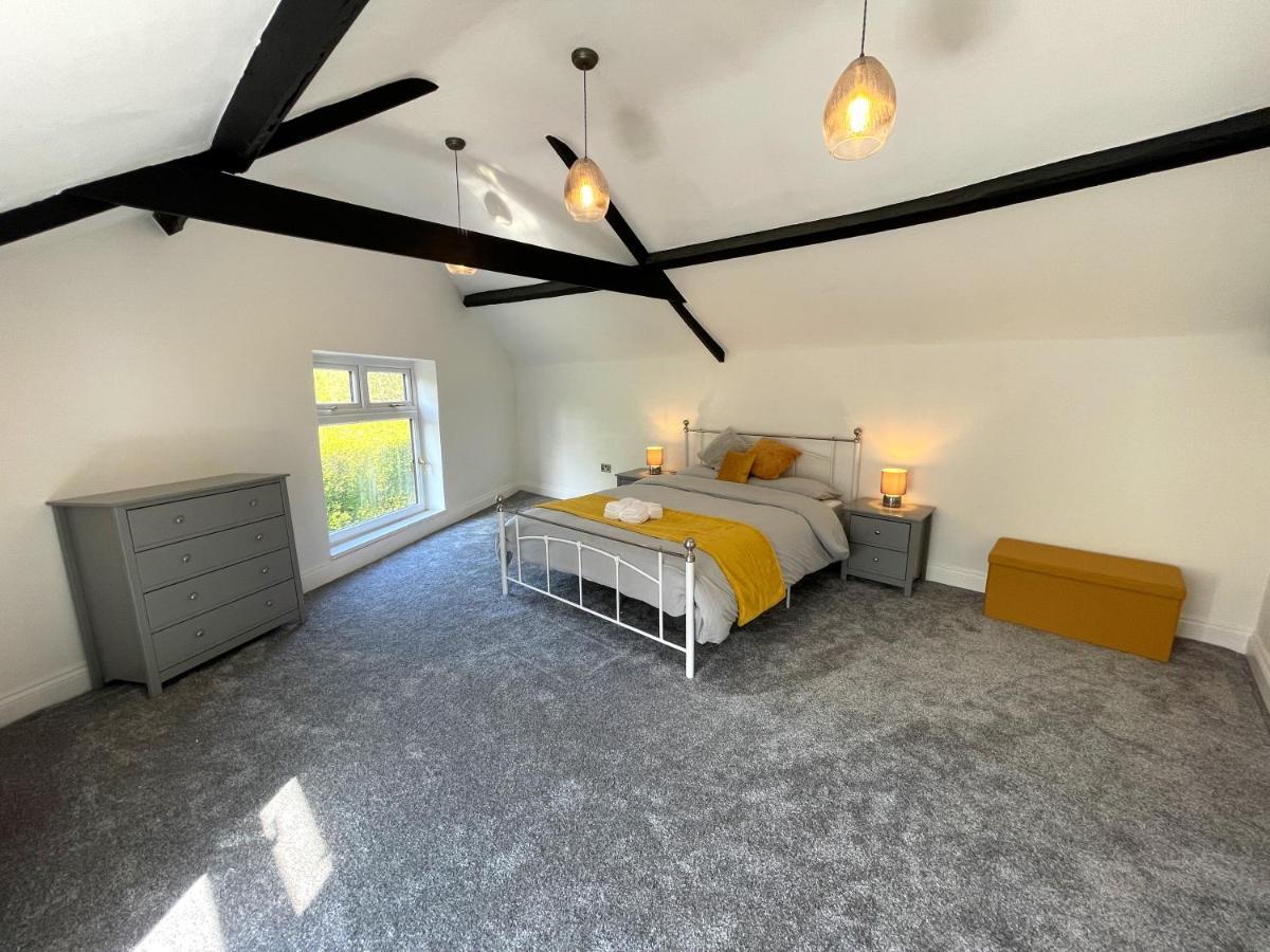 Yr Hen Bopty Villa Понтиприд Екстериор снимка