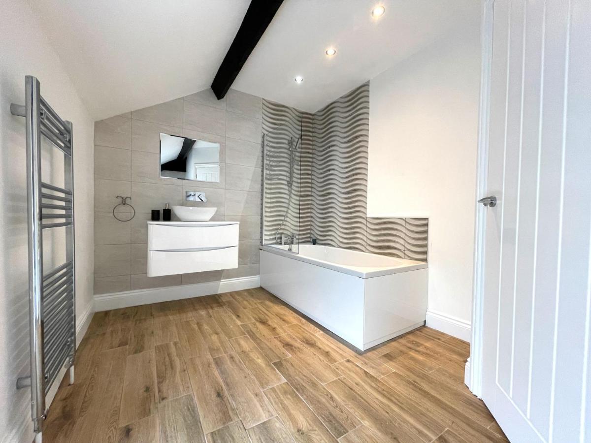 Yr Hen Bopty Villa Понтиприд Екстериор снимка